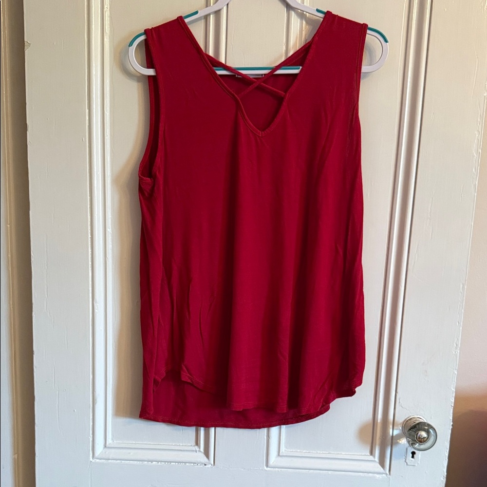 Emory Park Red Sleeveless Women's Top